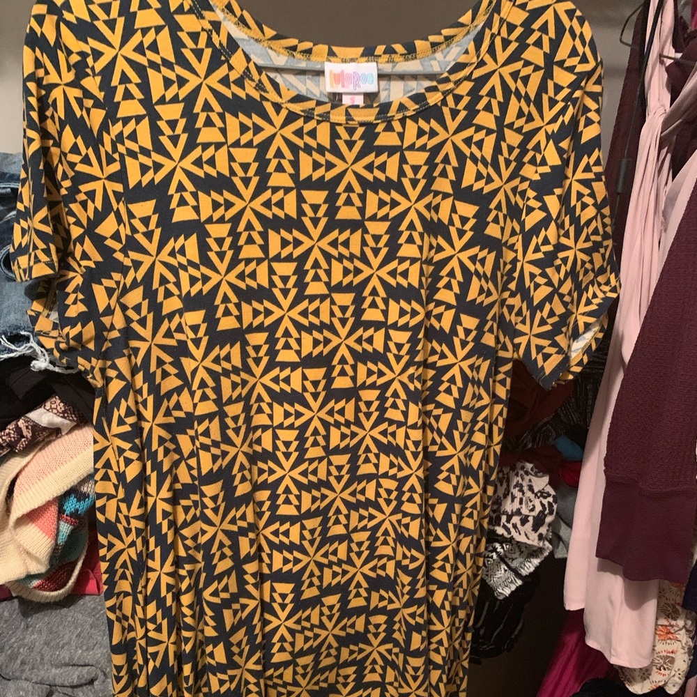 Lularoe Carly